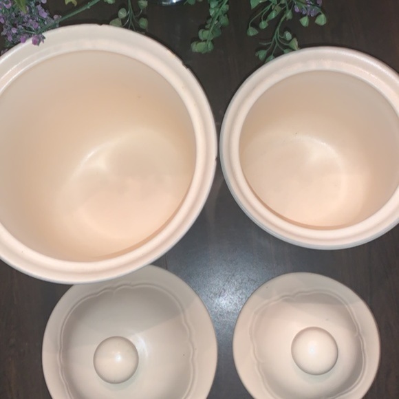 Pfaltzgraff Canisters  3 quart and 1 quart - Picture 5 of 10
